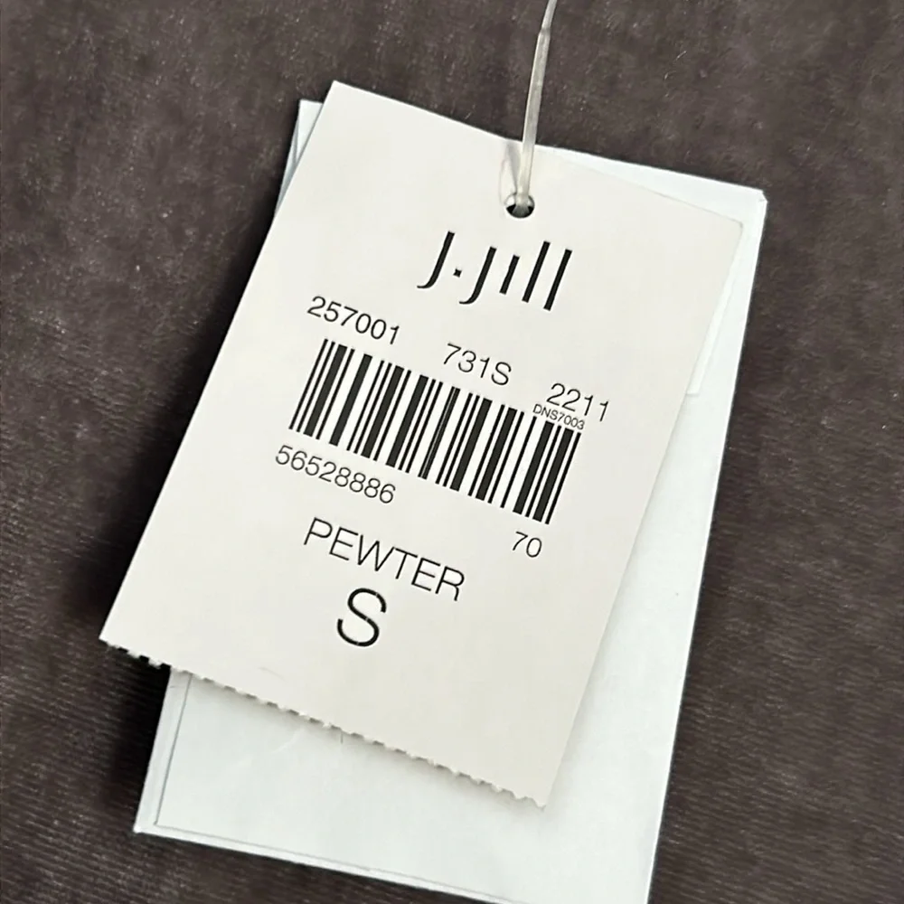 NWT J. Jill Pewter velour long sleeve boxy fit top size small - Picture 3 of 5